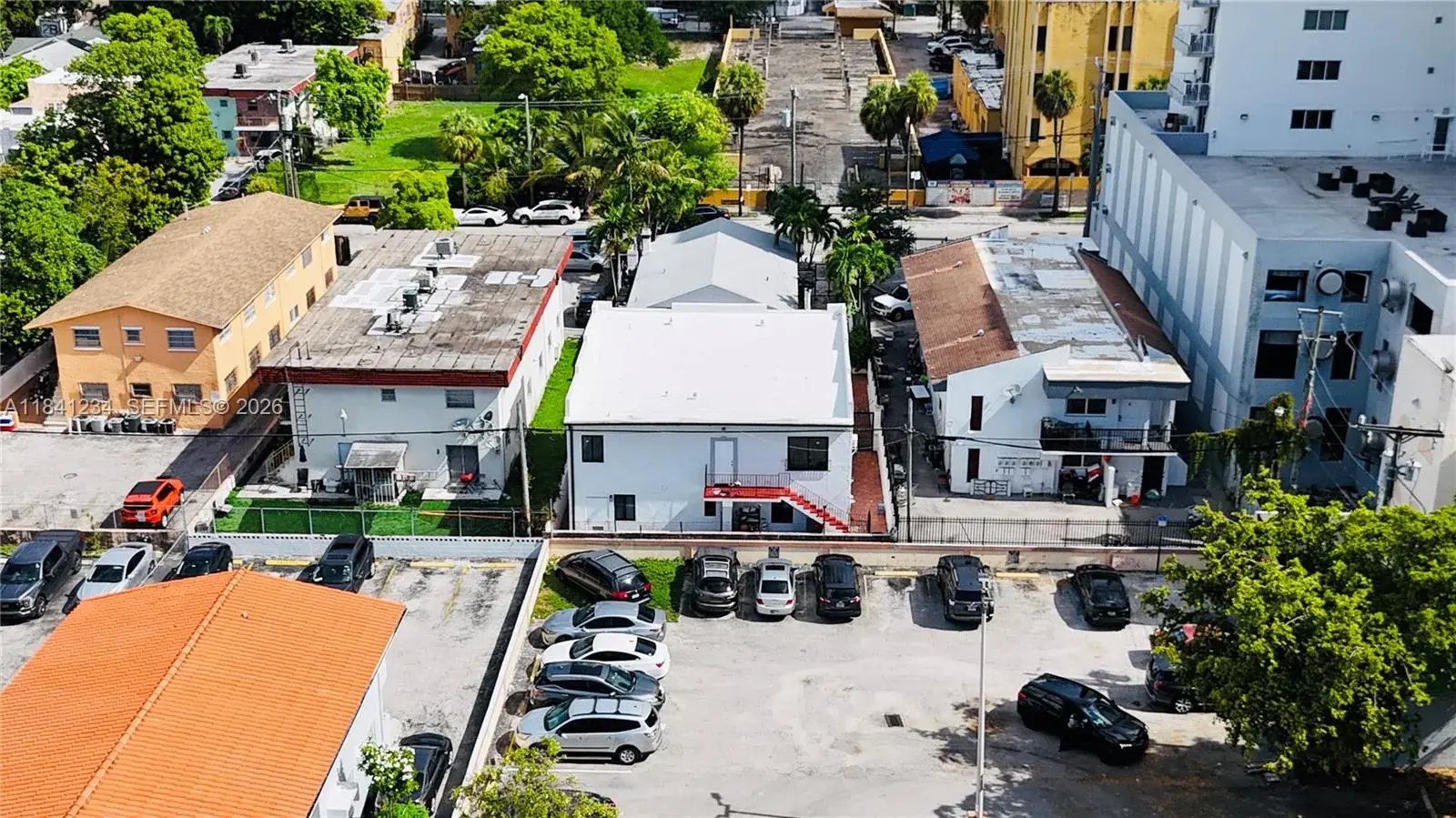 1238 SW 4th St, Miami FL 33135