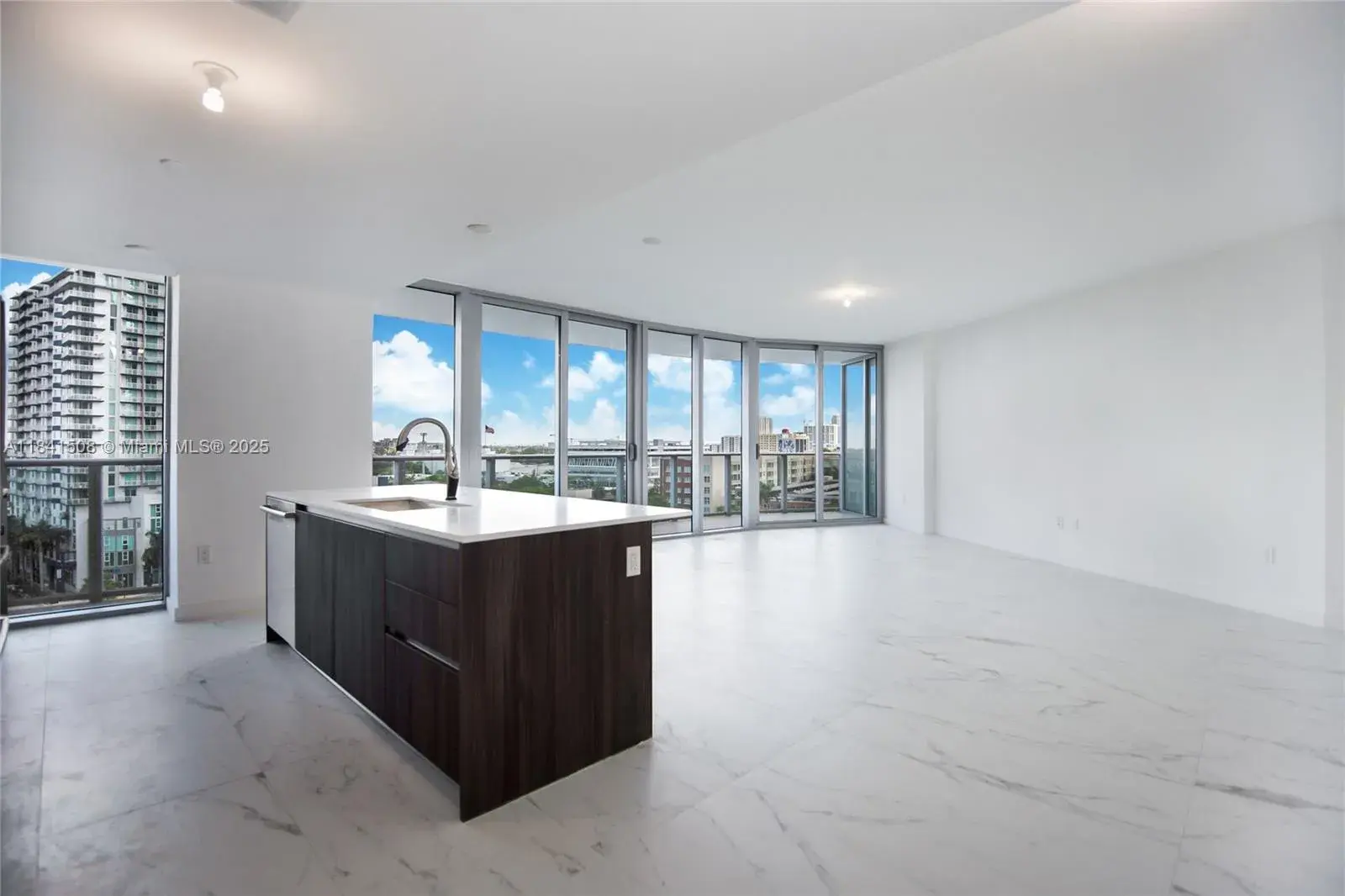 488 NE 18th St # 900, Miami FL 33132