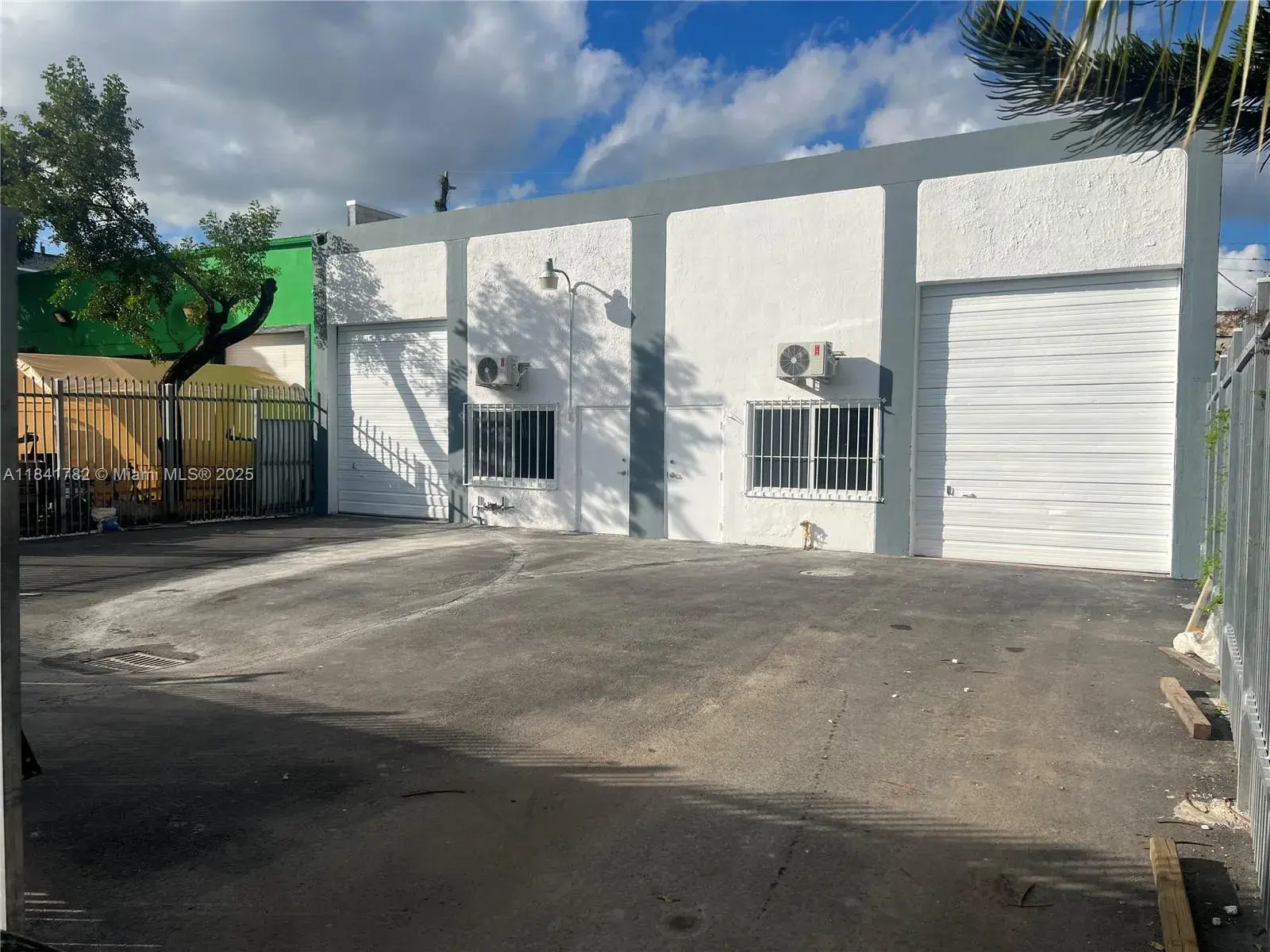 Commercial Sale for sale at 5905 Plunkett St # A, Hollywood FL 33023