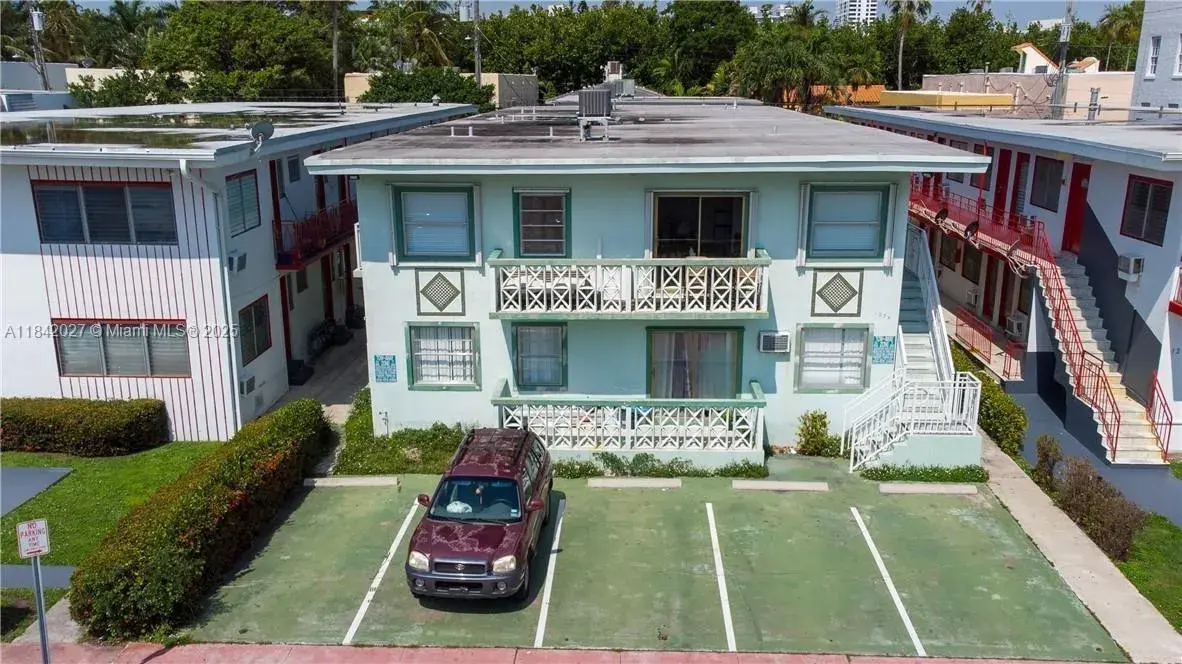 1 bedroom 1 bath Residential for sale at 1234 Euclid Ave # 7, Miami Beach FL 33139