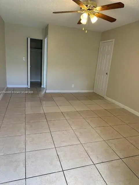 851 SW 9th St # 2, Hallandale Beach FL 33009