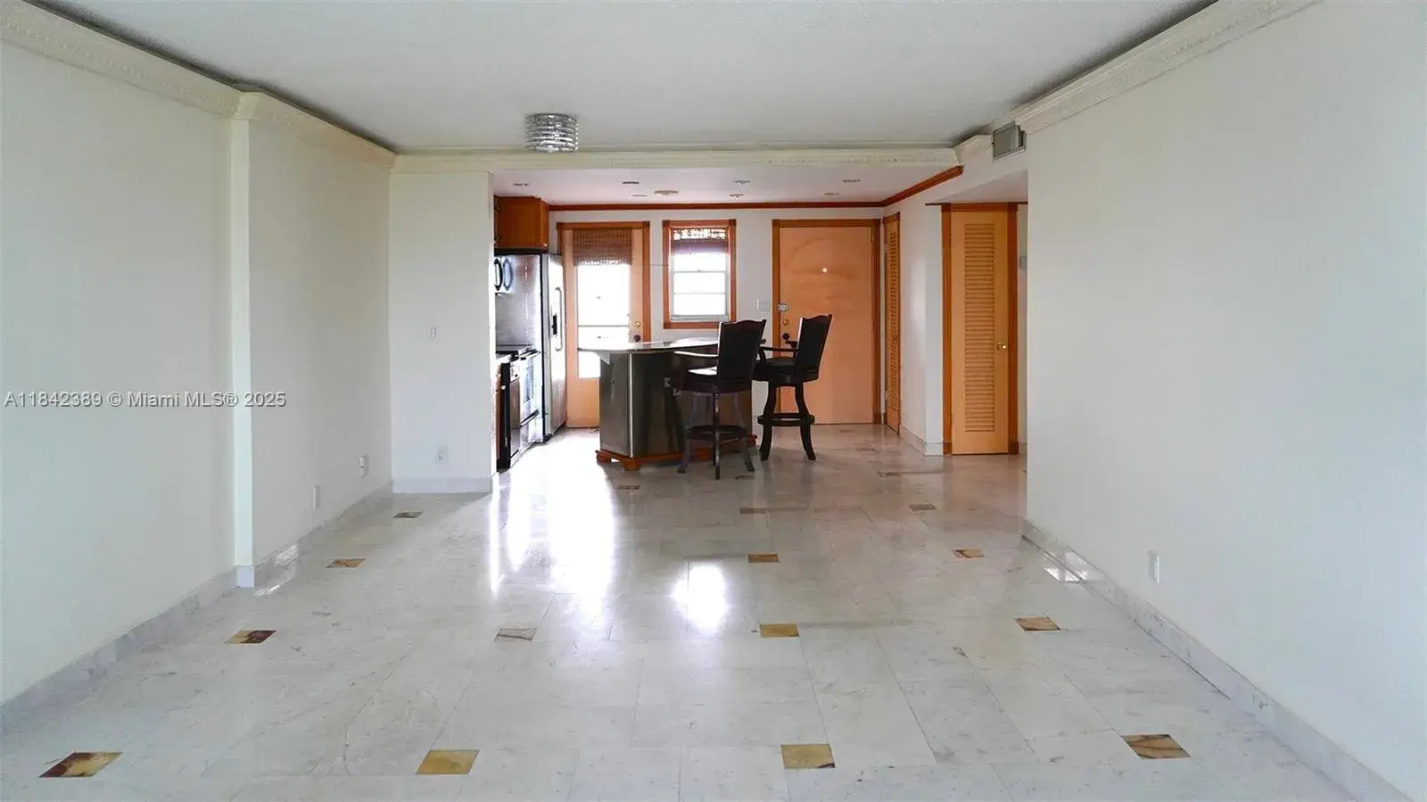 301 NE 14th Ave # 703, Hallandale Beach FL 33009