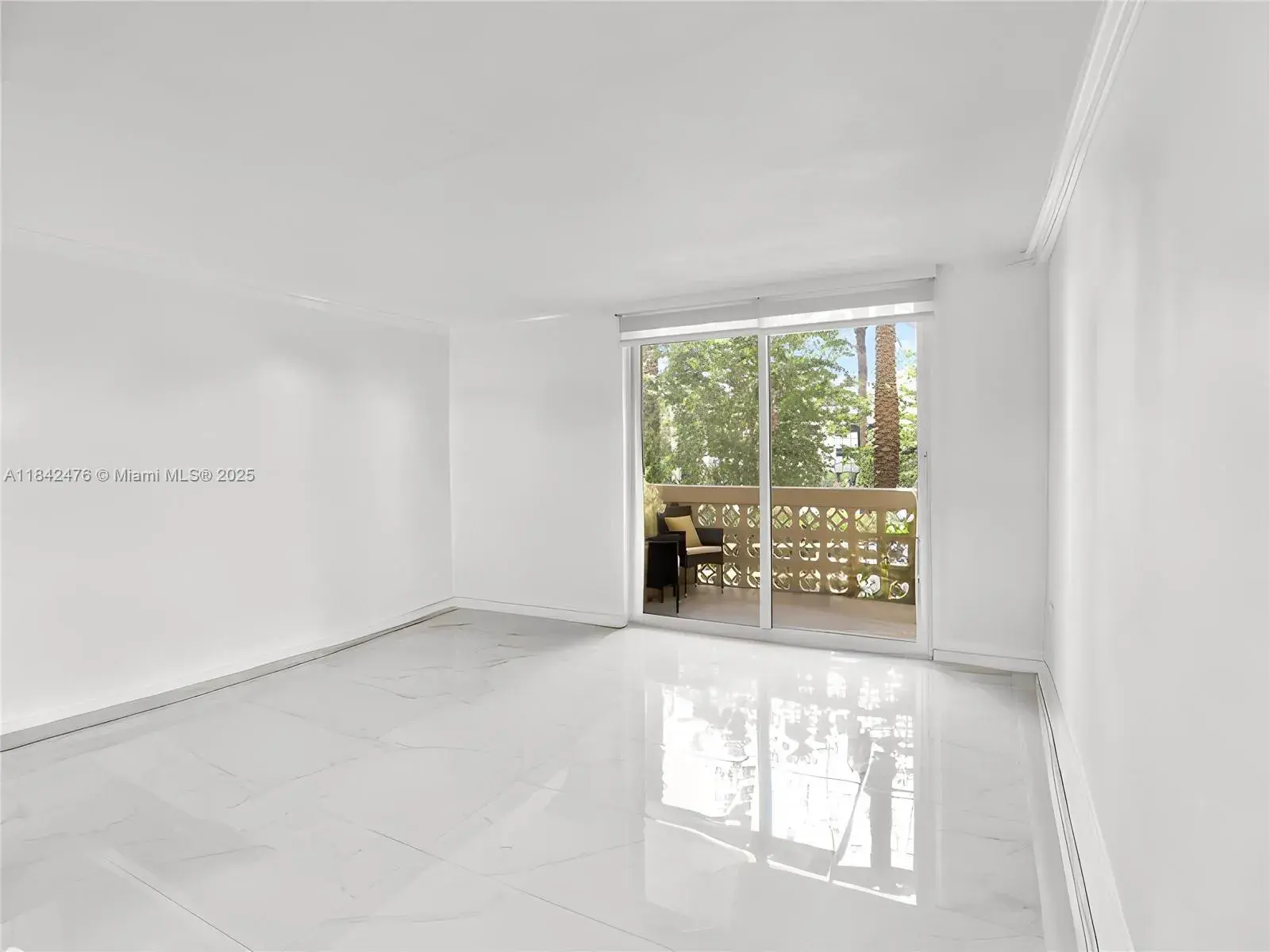 2501 S Ocean Dr, Hollywood FL 33019