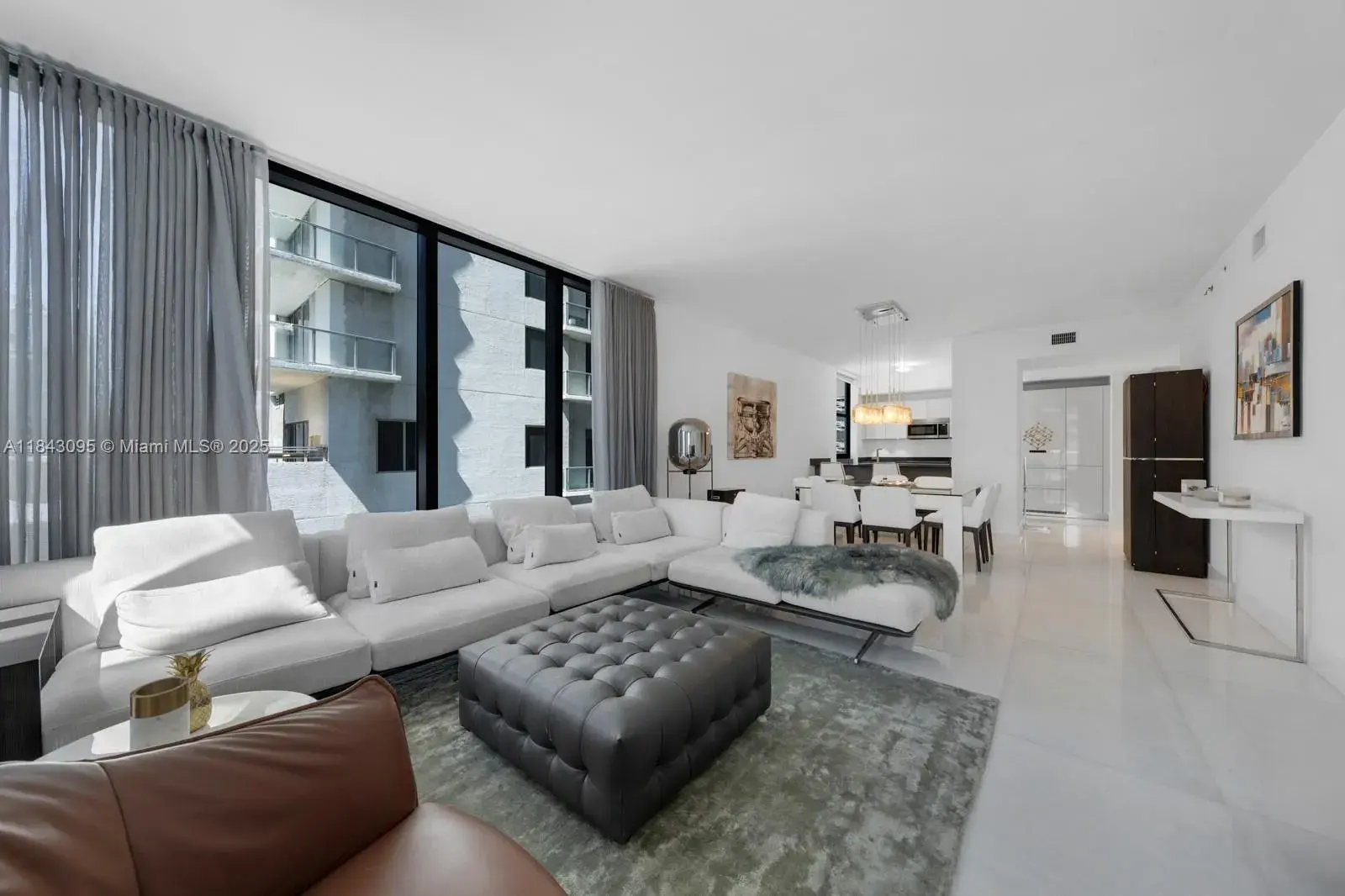 1010 Brickell Ave # 1405, Miami FL 33131