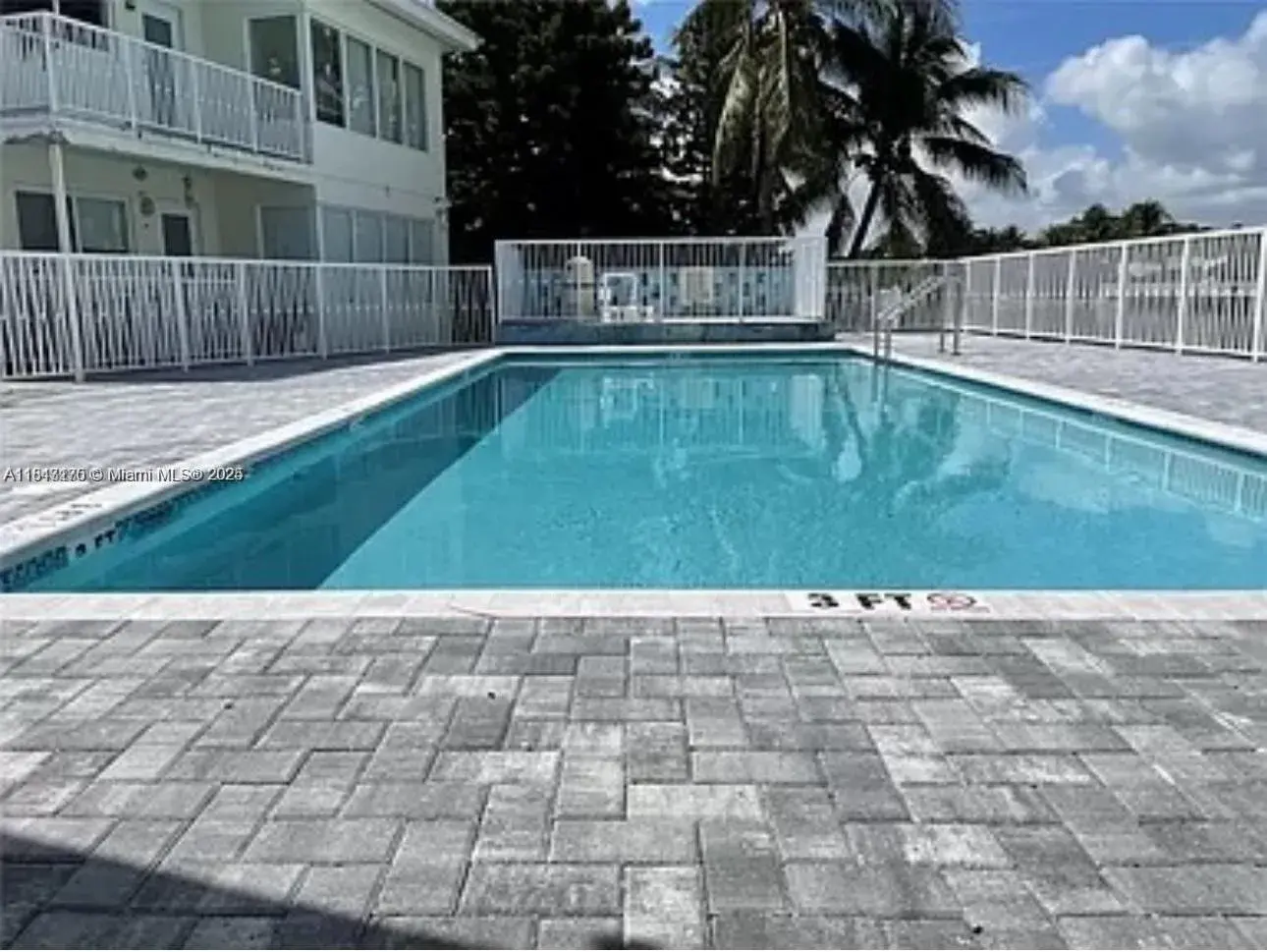 1225 Marseille Dr # 18, Miami Beach FL 33141