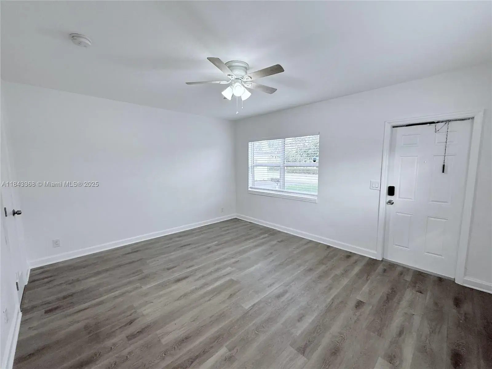 1625 S Federal Hwy # 4, Lake Worth FL 33460