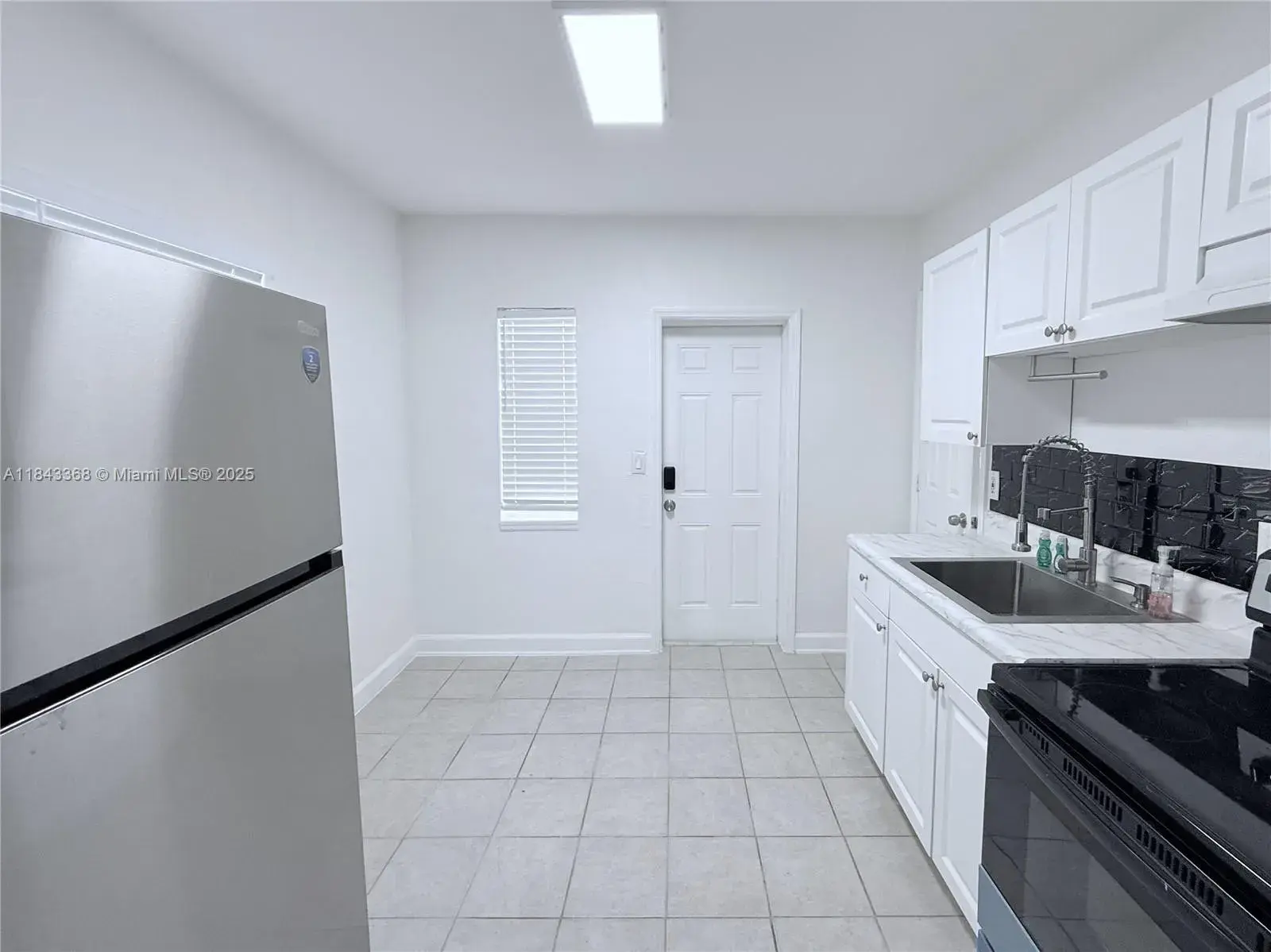 1625 S Federal Hwy # 4, Lake Worth FL 33460