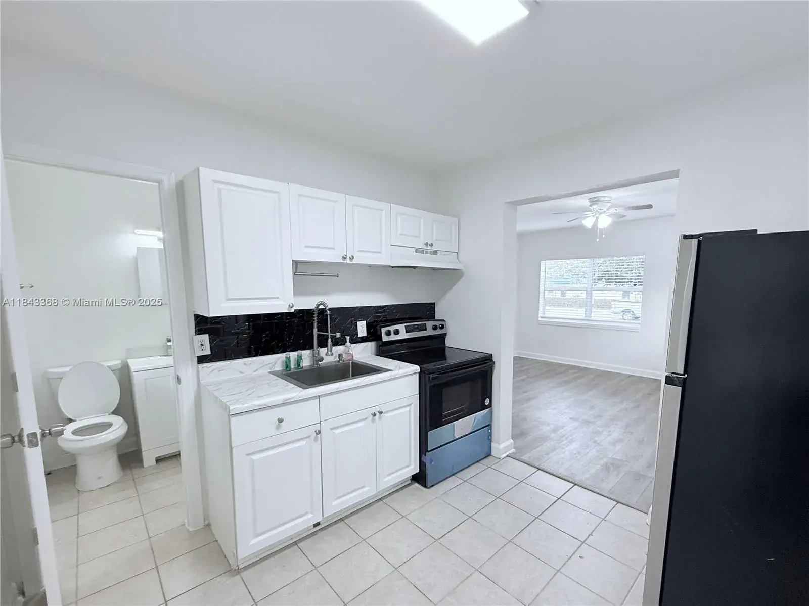 1625 S Federal Hwy # 4, Lake Worth FL 33460