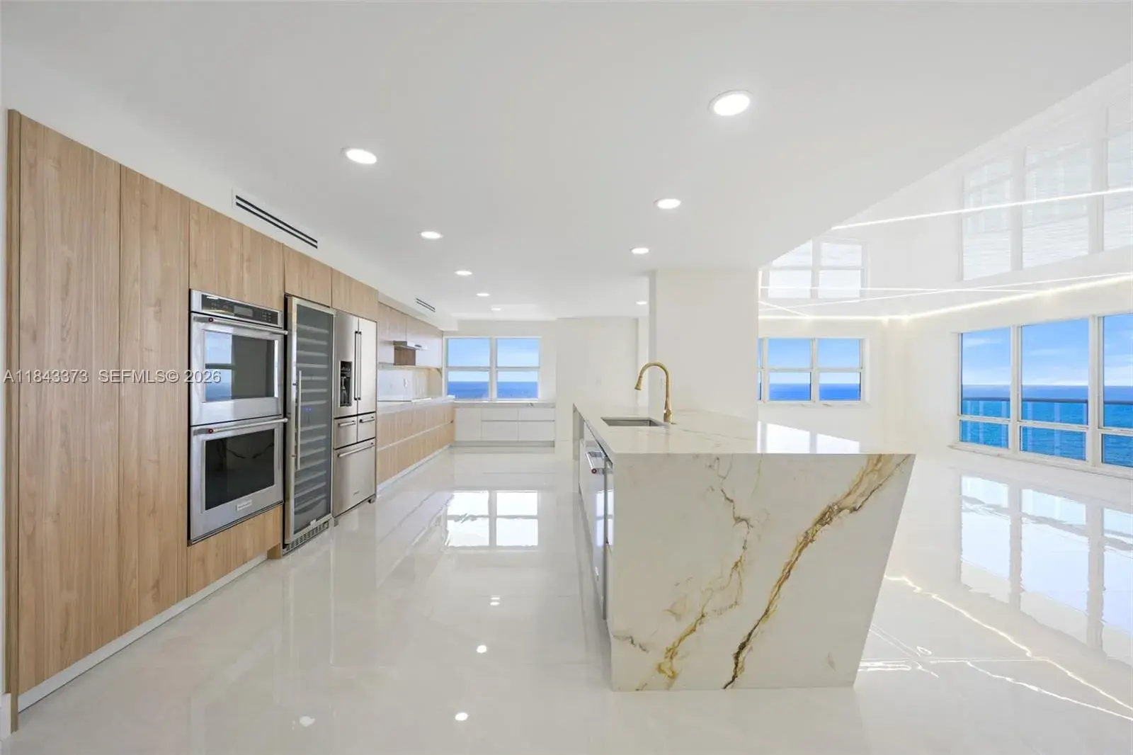 3 bedroom 3 bath Residential for sale at 3410 Galt Ocean Dr, Fort Lauderdale FL 33308