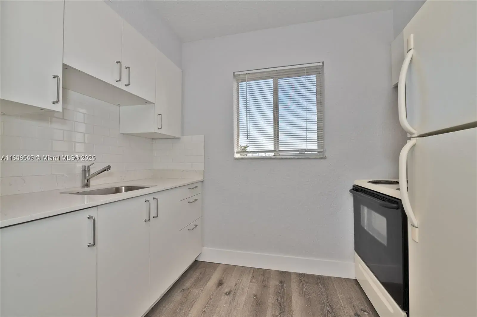 2 bedroom 1 bath Residential for sale at 2330 NW 11th St # 47, Miami FL 33125