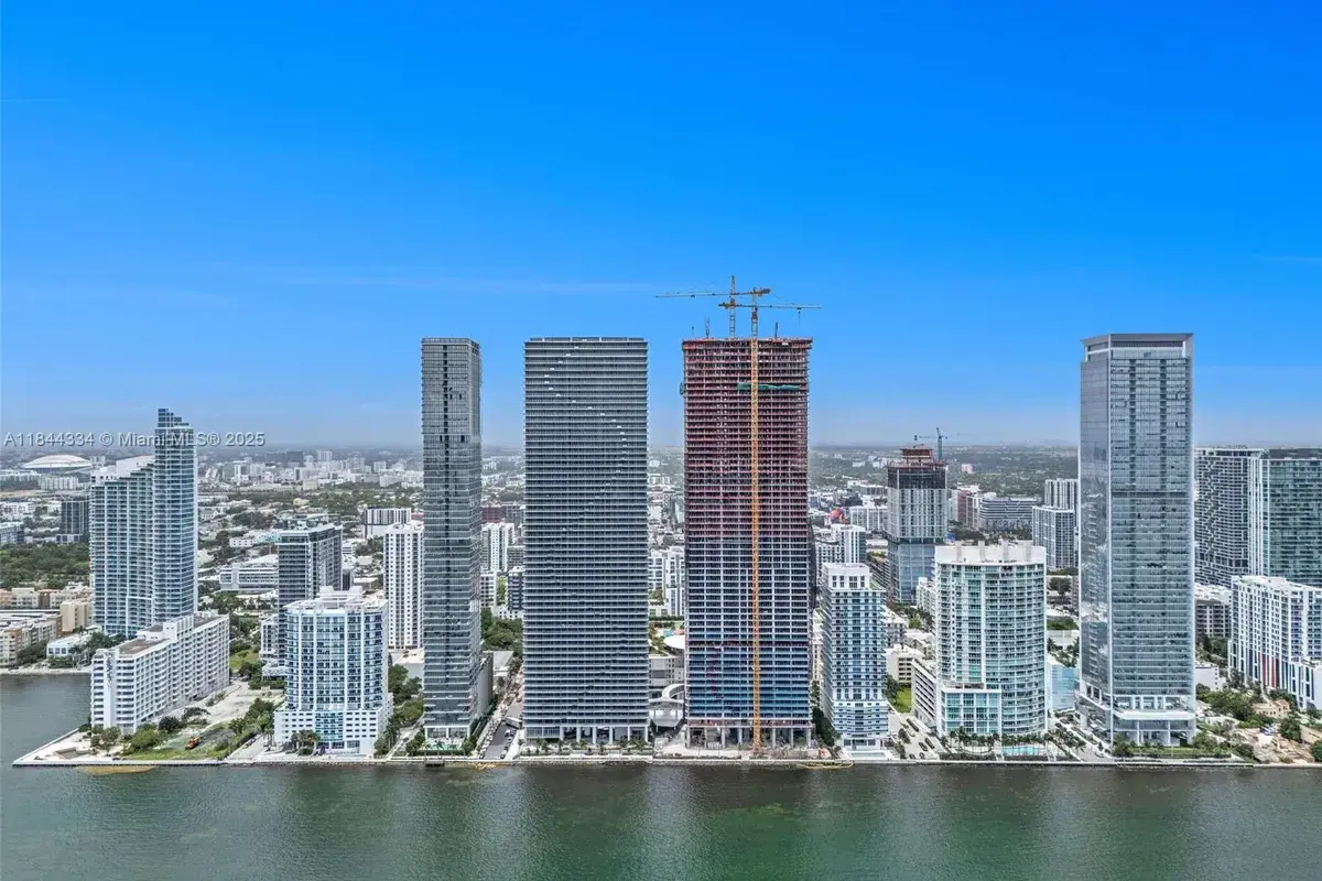 700 NE 24 Street # 3806, Miami FL 33137