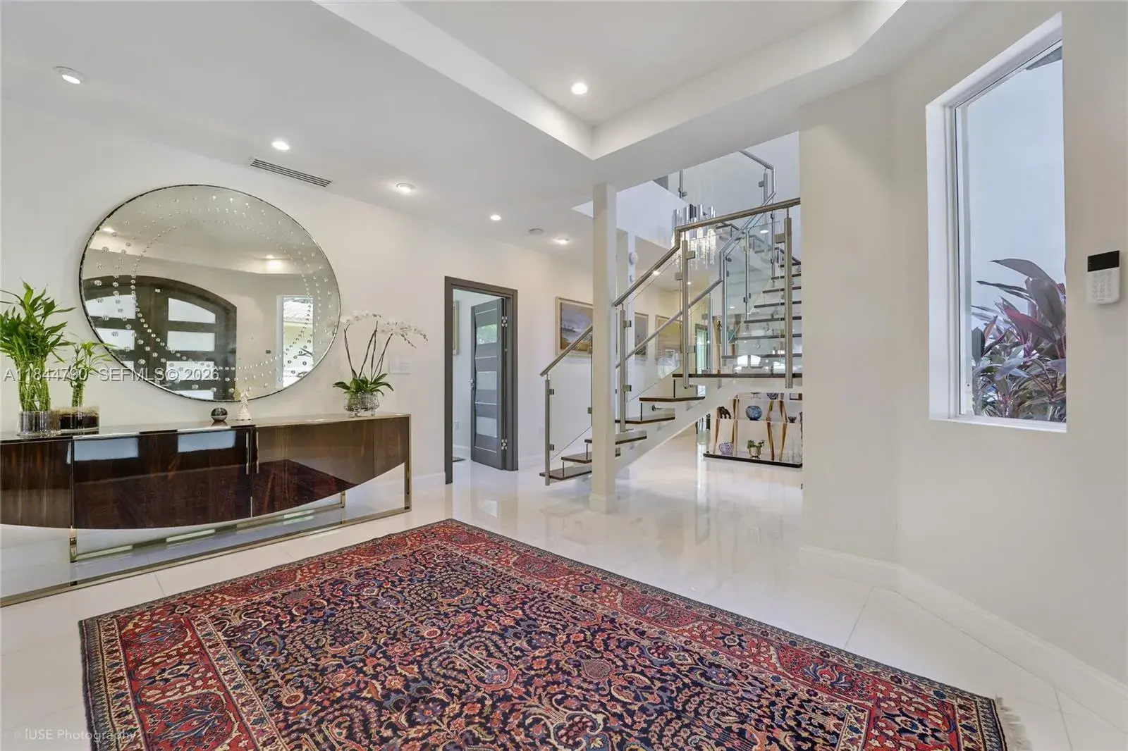 5320 Sunset Dr, Miami FL 33143