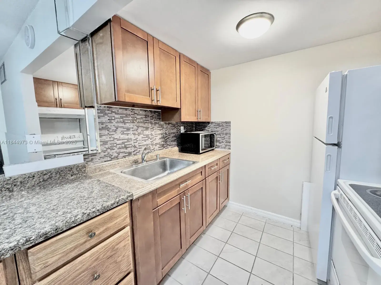 2145 Pierce St # 122, Hollywood FL 33020