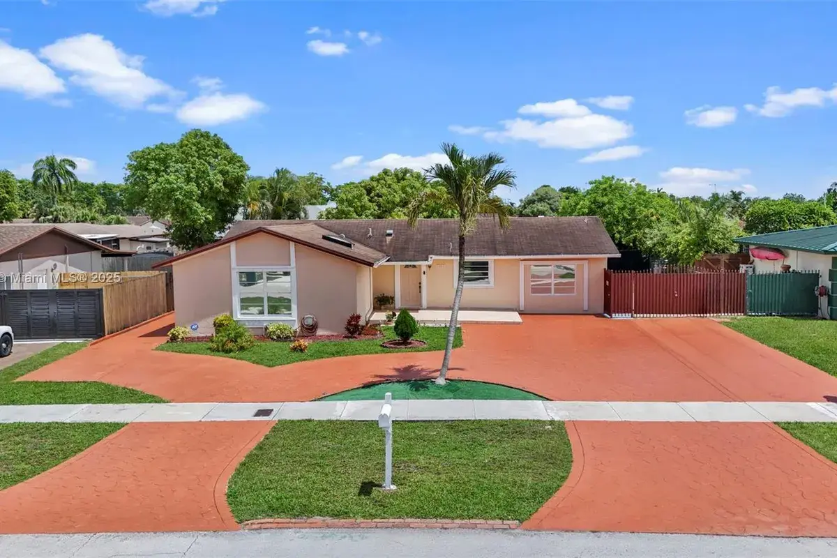 13330 SW 79th St, Miami FL 33183