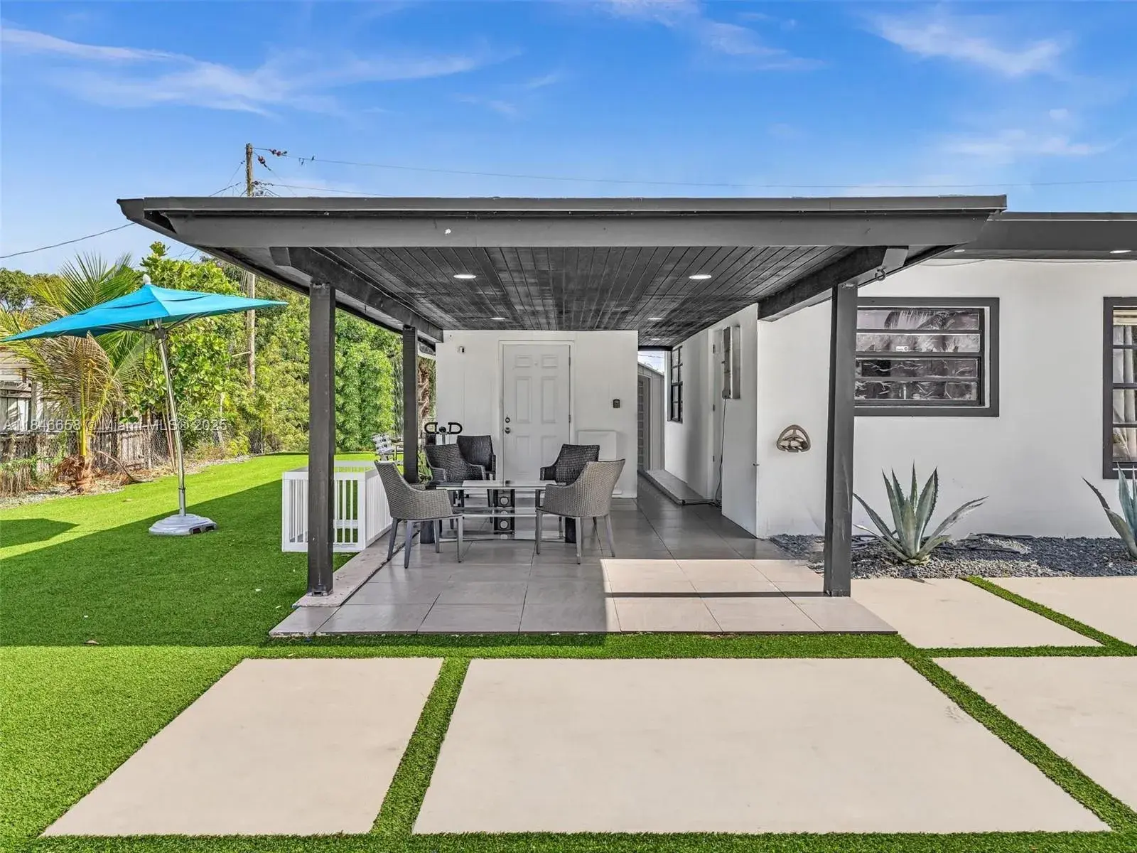 1930 NW 12th Ave, Fort Lauderdale FL 33311