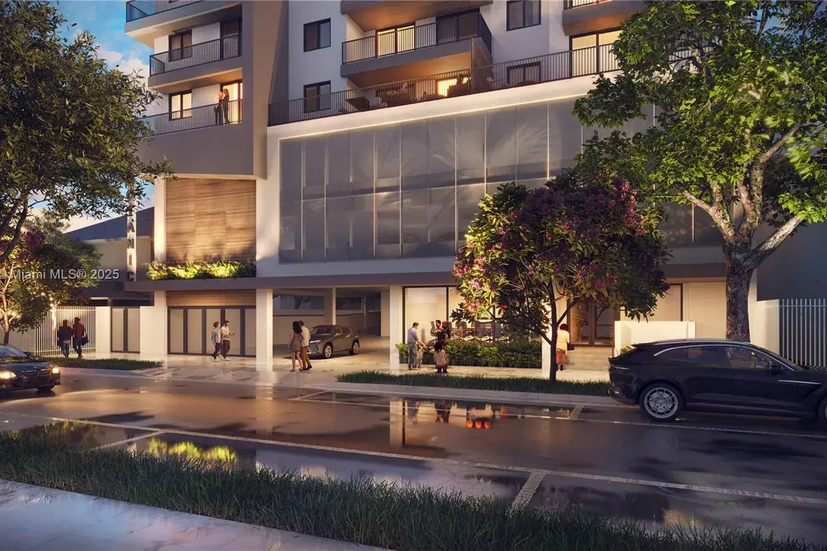 758 NW 2nd St # 410, Miami FL 33128