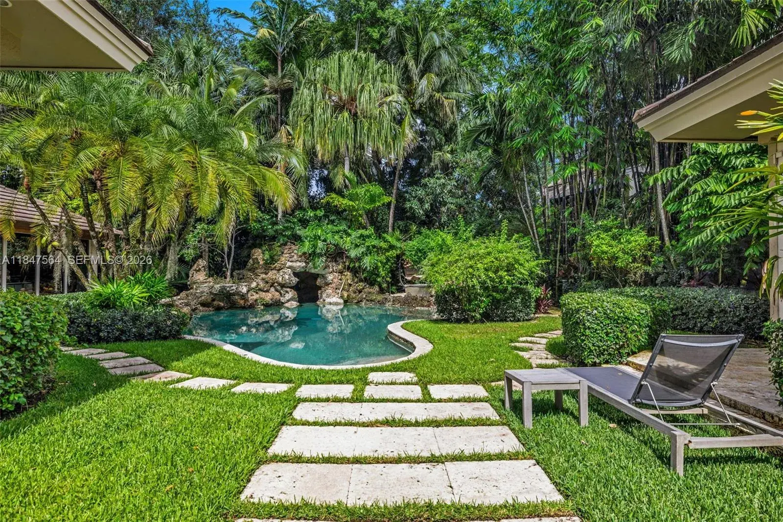 5 bedroom 4 bath Residential for sale at 21034 ROSEDOWN CT, Boca Raton FL 33433