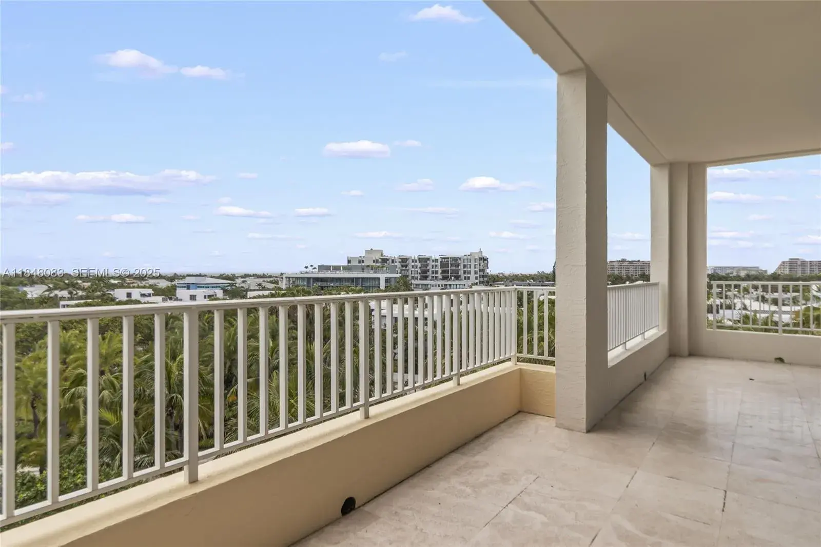 703 Crandon Blvd # 3, Key Biscayne FL 33149