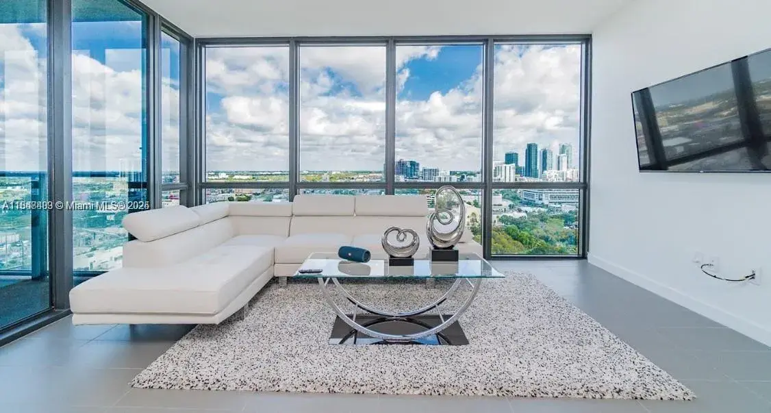 1600 NE 1st Ave # 1916, Miami FL 33132