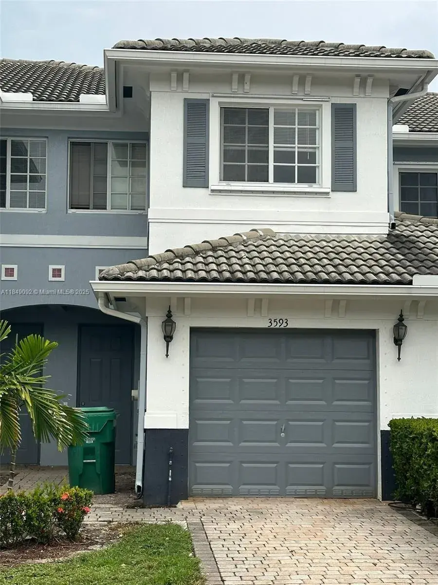 2 bedroom 2 bath Residential for sale at 3593 NW 13th St # 3593, Lauderhill FL 33311