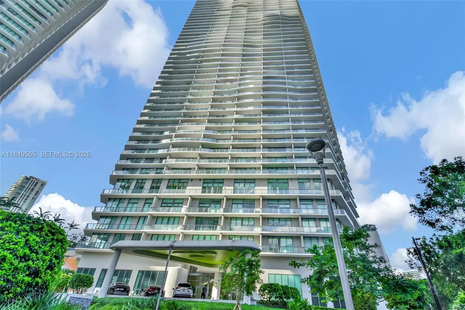 2 bedroom 2 bath Residential for sale at 501 NE 31st St # 608, Miami FL 33137