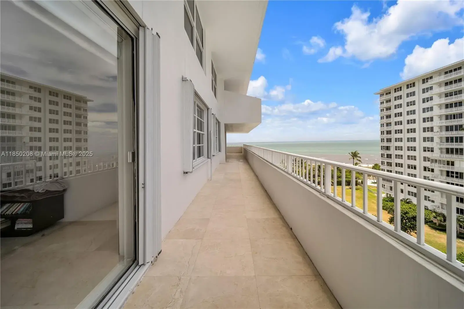 199 Ocean Lane Dr # 901, Key Biscayne FL 33149