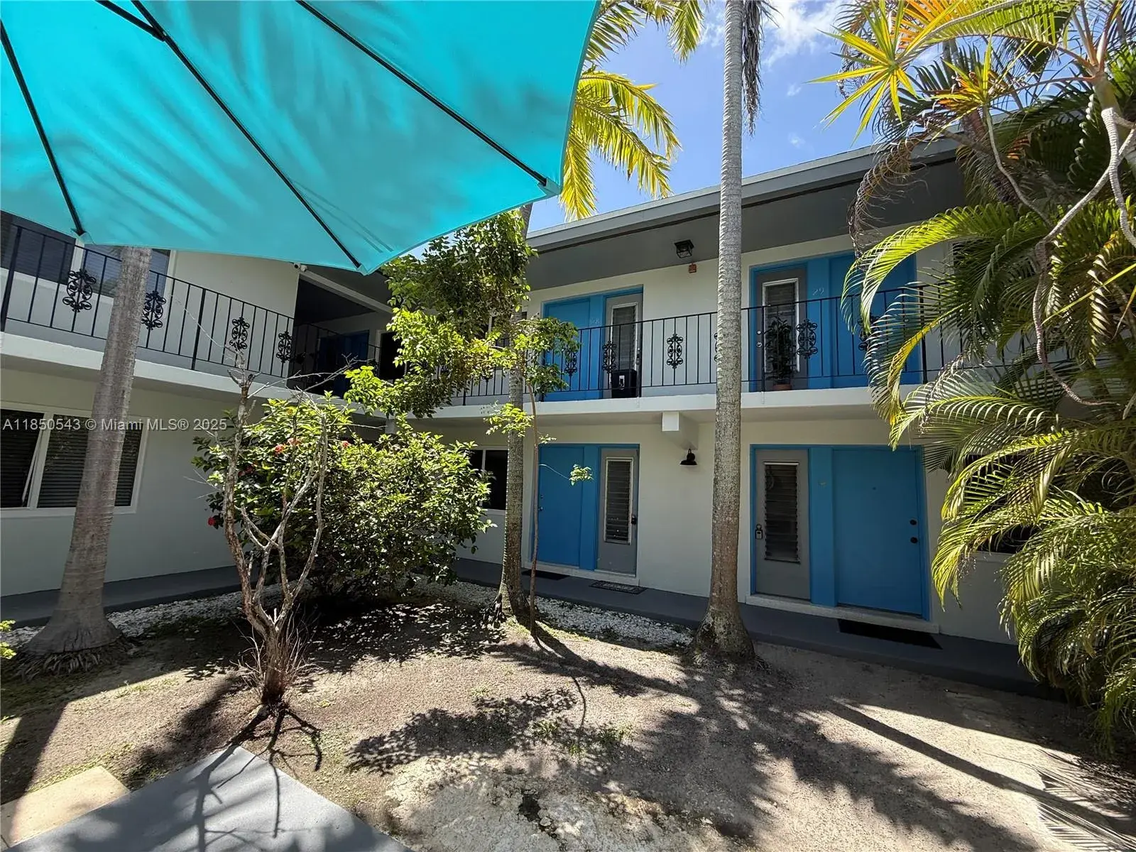 7441 SW 59th Pl # 12A, South Miami FL 33143