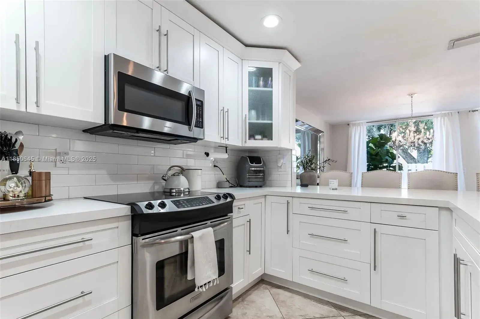 5224 NW 103rd Ave, Doral FL 33178