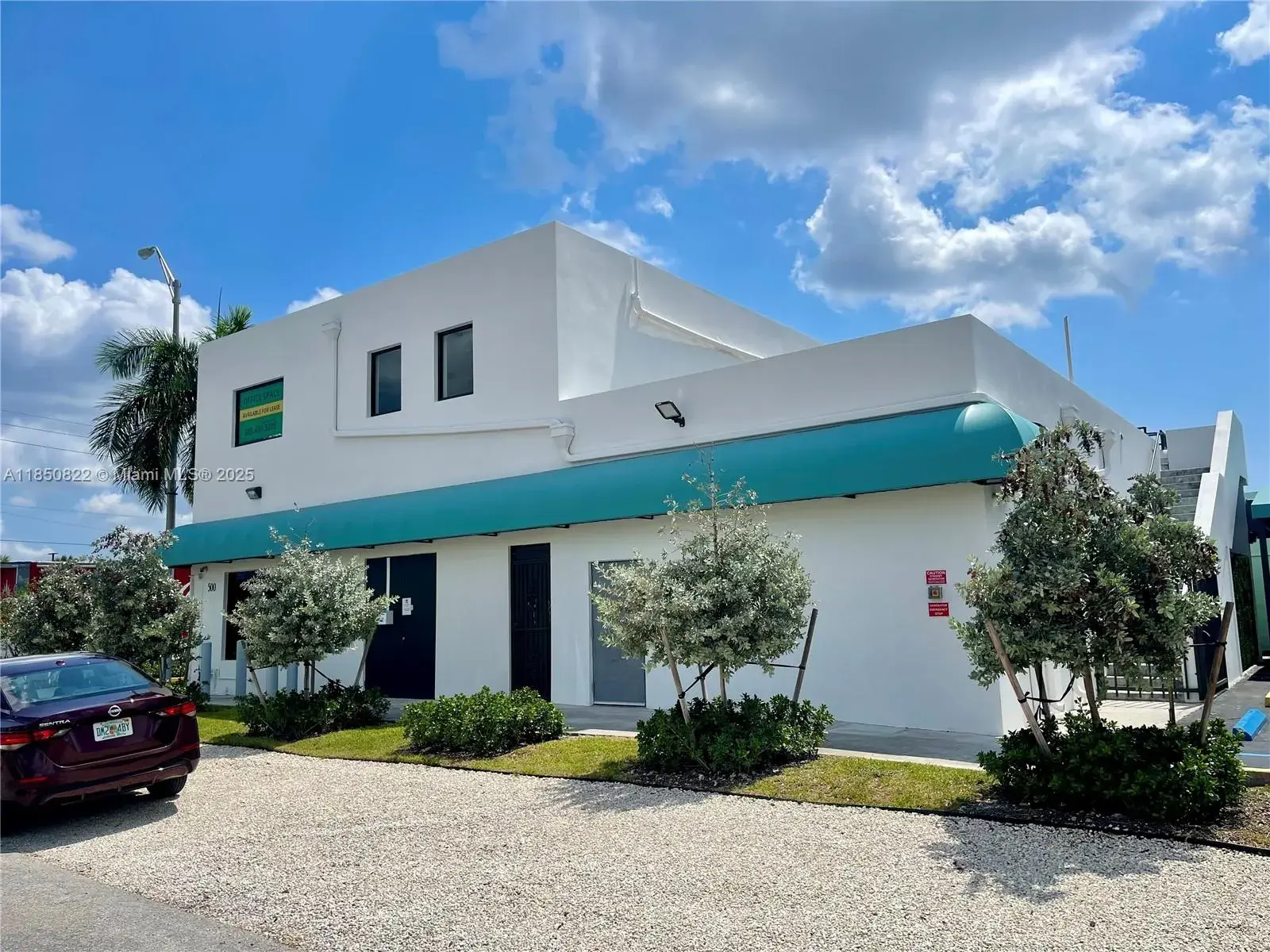 500 NE 167th St # 2a, Miami FL 33162