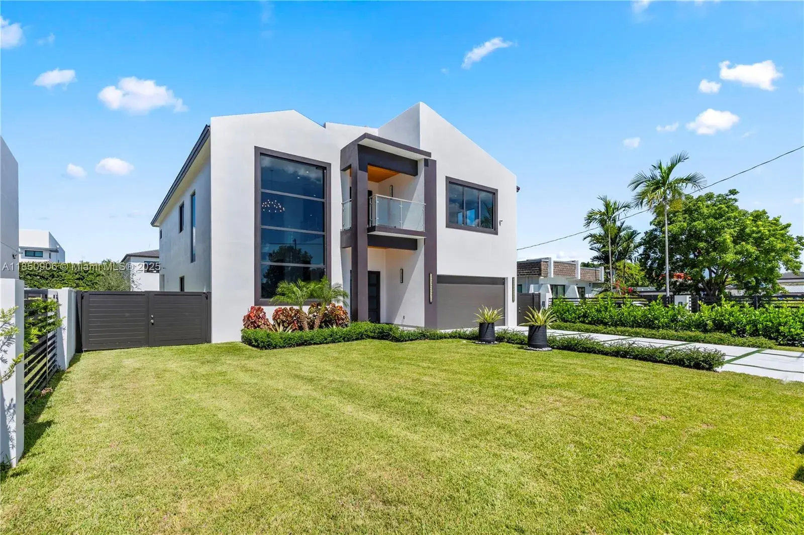 4 bedroom 5 bath Residential for sale at 4240 SW 84th Ave, Miami FL 33155
