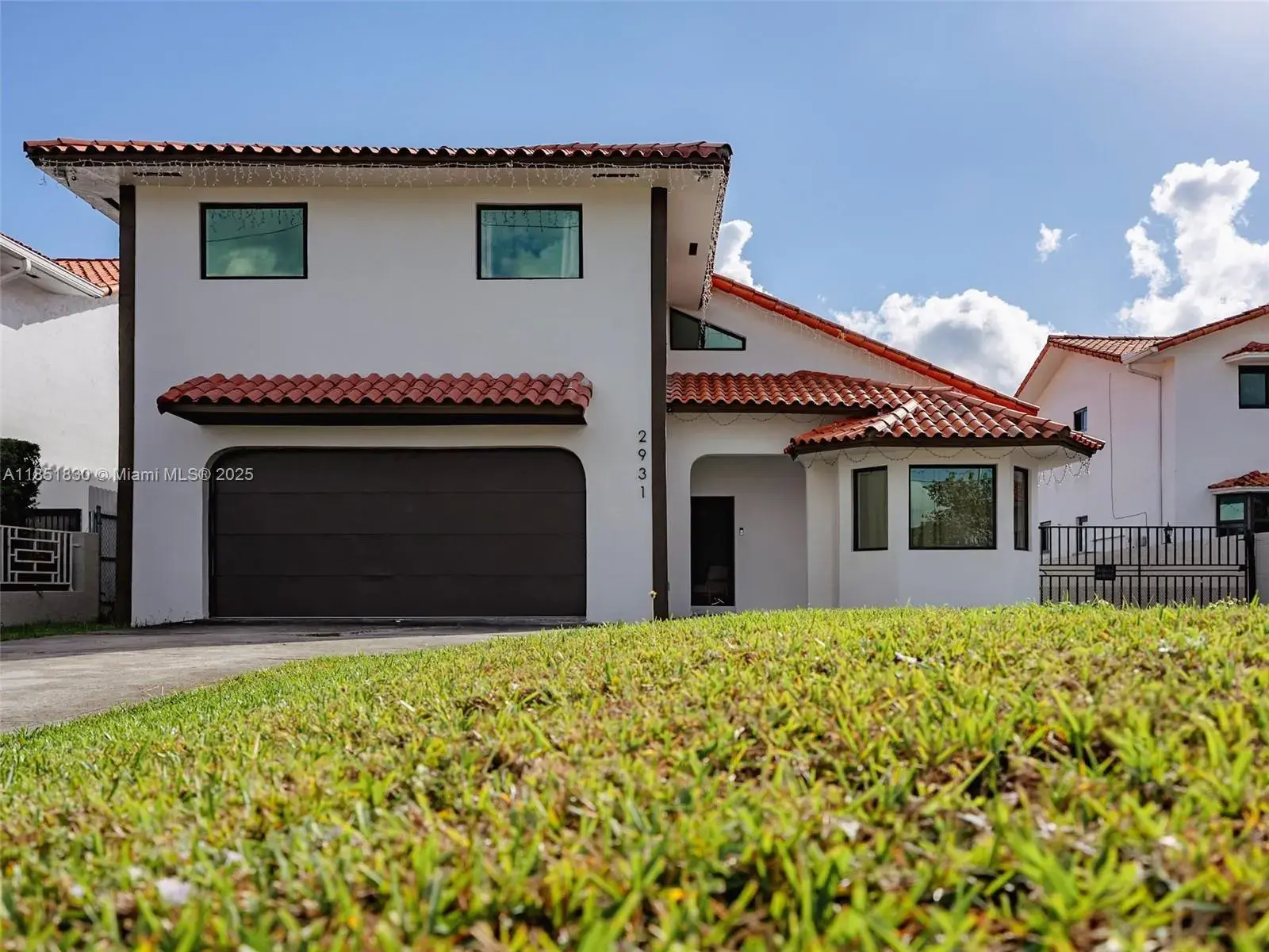 5 bedroom 4 bath Residential for sale at 2931 SW 117th Ave, Miami FL 33175
