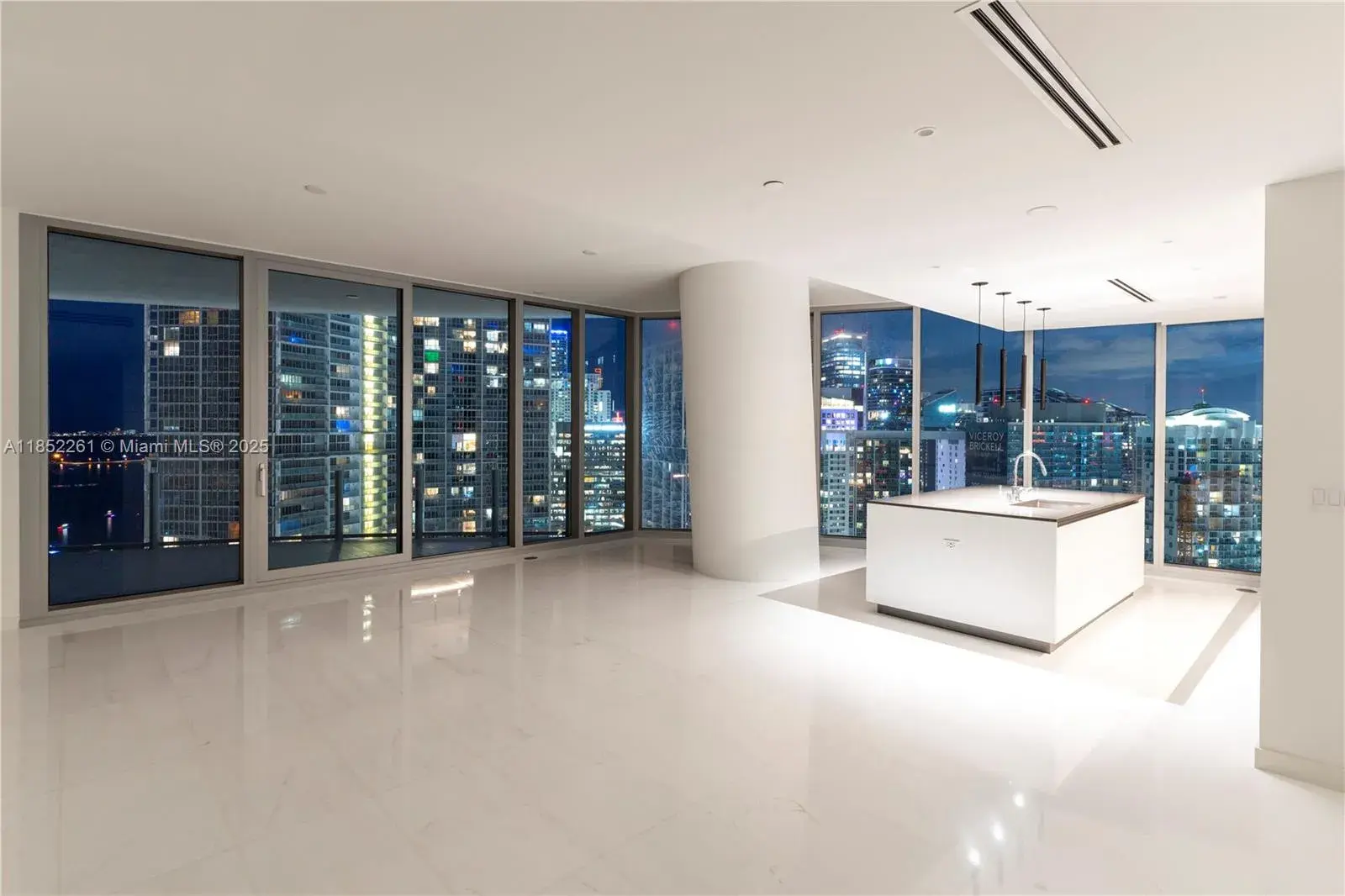 300 Biscayne Blvd Way # 4007, Miami FL 33130