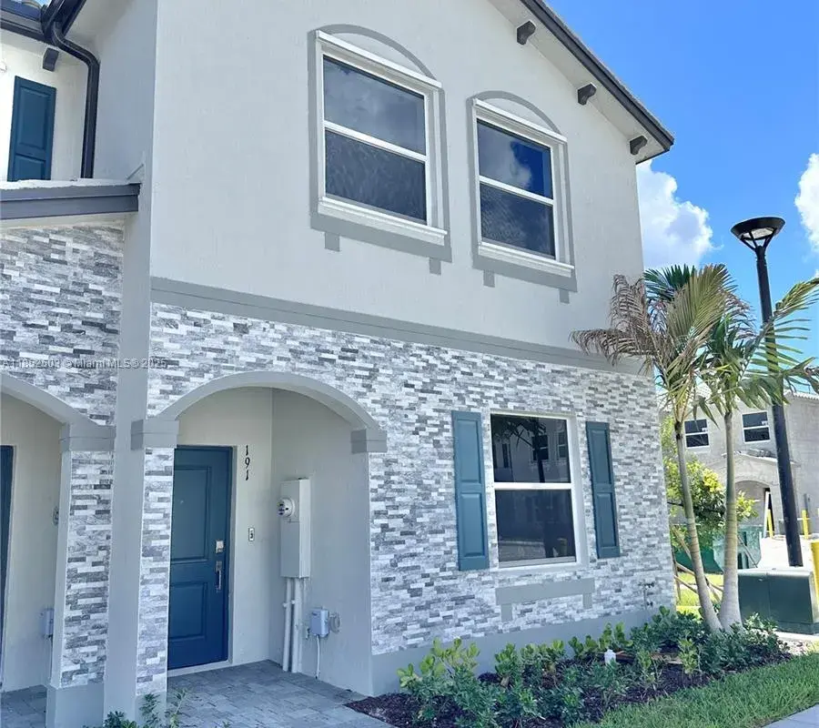191 SE 11 Ave, Florida City FL 33034