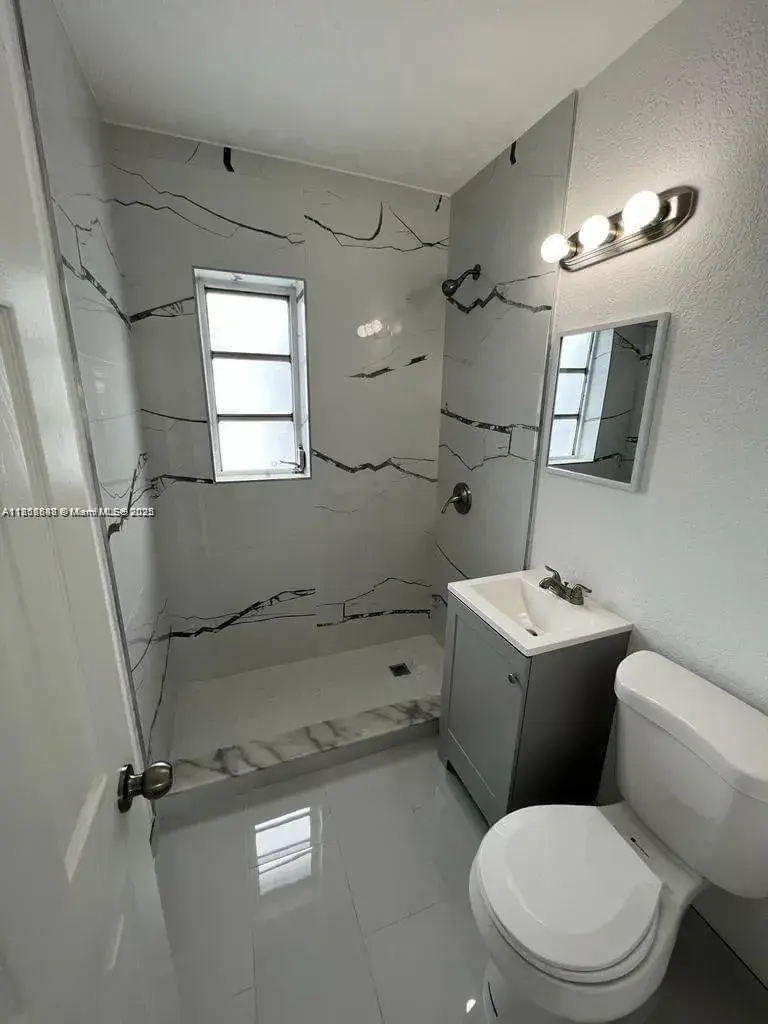 2222 NW 86th Ter, Miami FL 33147