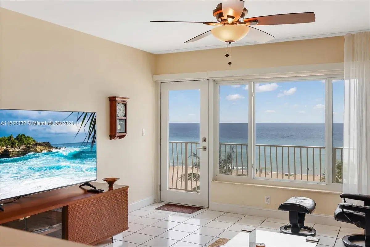 300 Oregon St # 407, Hollywood FL 33019