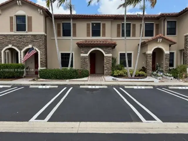 3 bedroom 2 bath Residential for sale at 648 SE 32ND AVE # 648, Homestead FL 33033