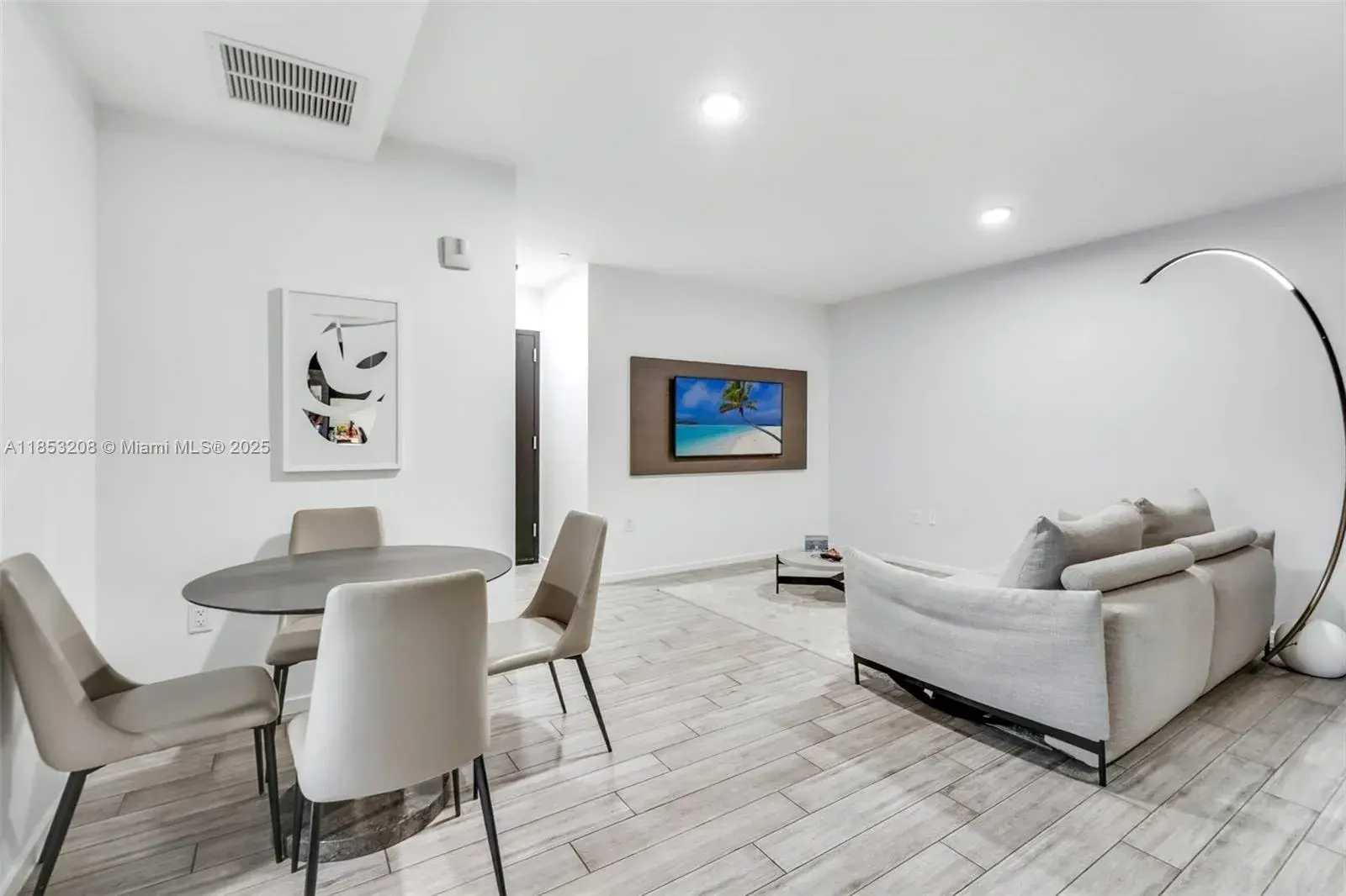 398 NE 5th Street # 1515, Miami FL 33132