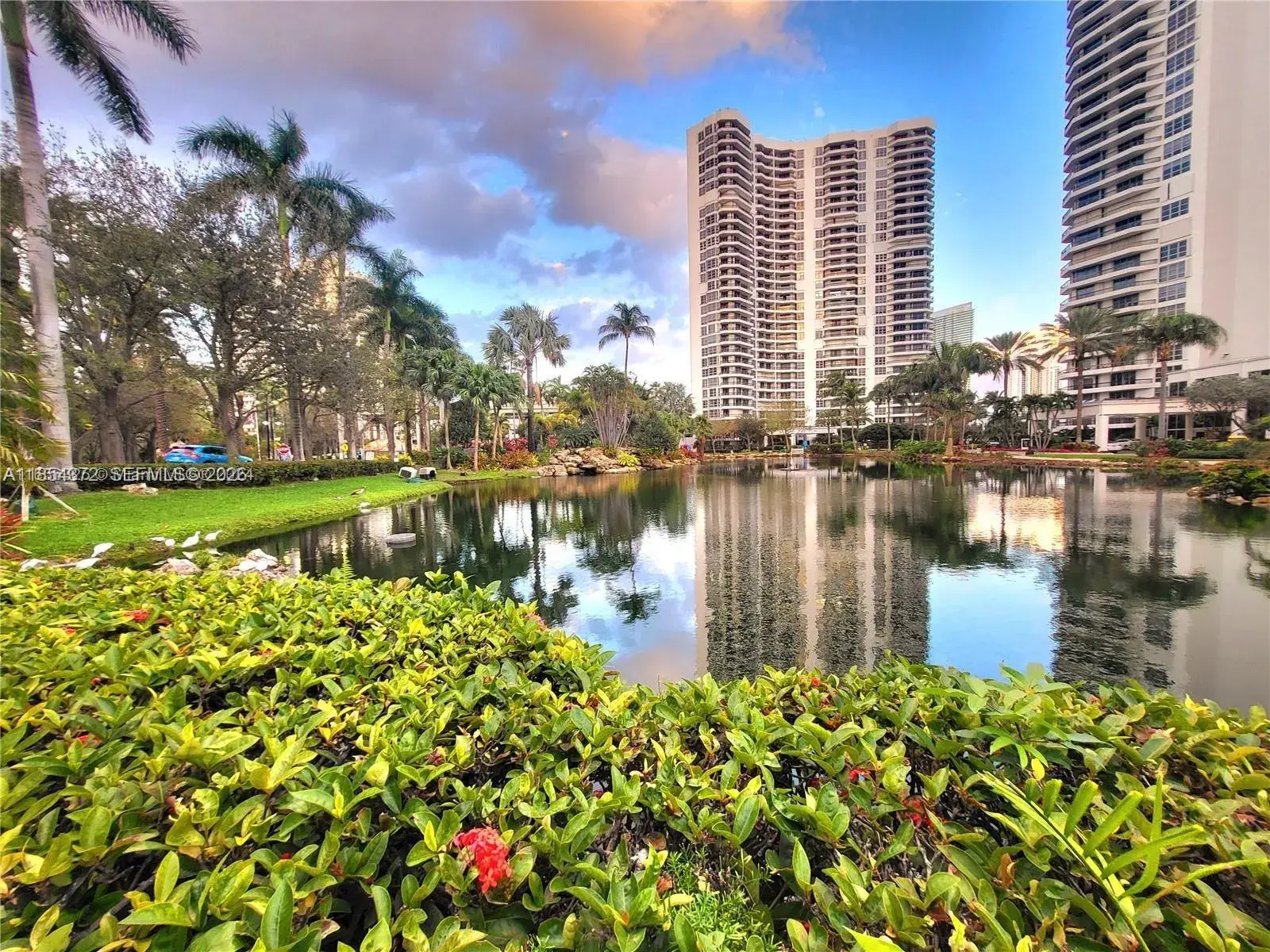 3530 Mystic Pointe Dr # 2508, Aventura FL 33180