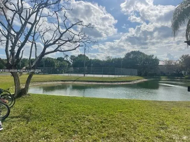 2 bedroom 2 bath Residential for sale at 12950 Vista Isles Dr # 411, Sunrise FL 33325