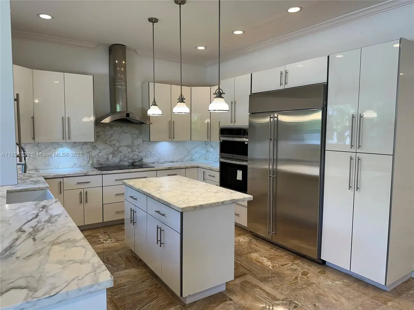 10600 SW 69th Ave, Pinecrest FL 33156 photo 3