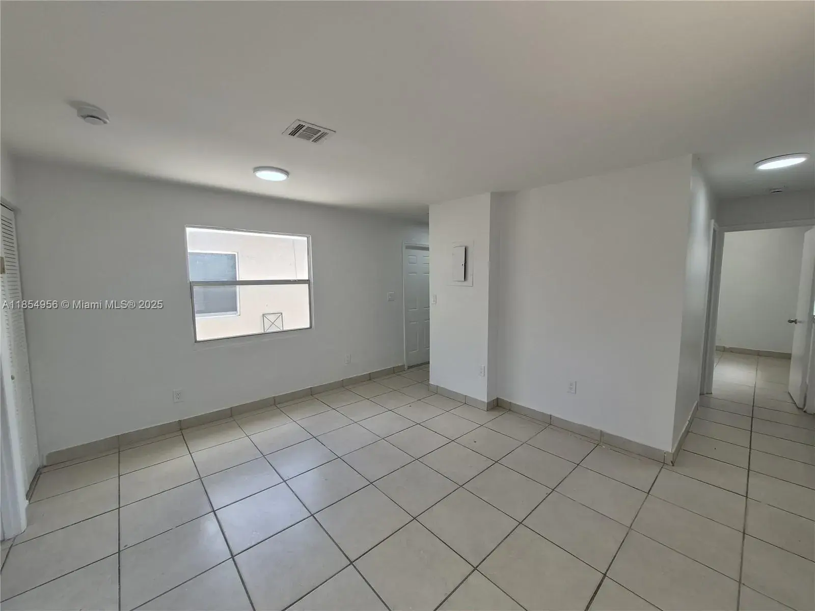 1018 NW 6th Ave, Fort Lauderdale FL 33311