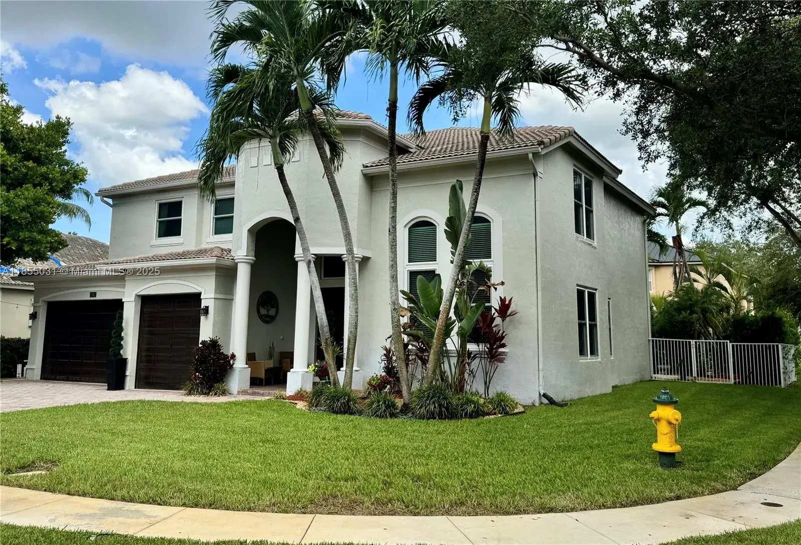 5 bedroom 3 bath Residential for sale at 12917 SW 23rd St, Miramar FL 33027