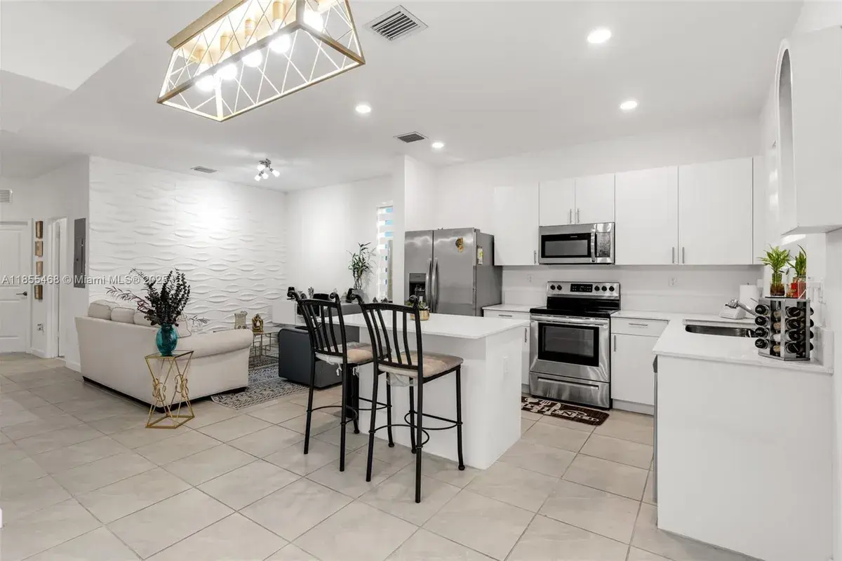 13315 SW 285th St, Homestead FL 33033