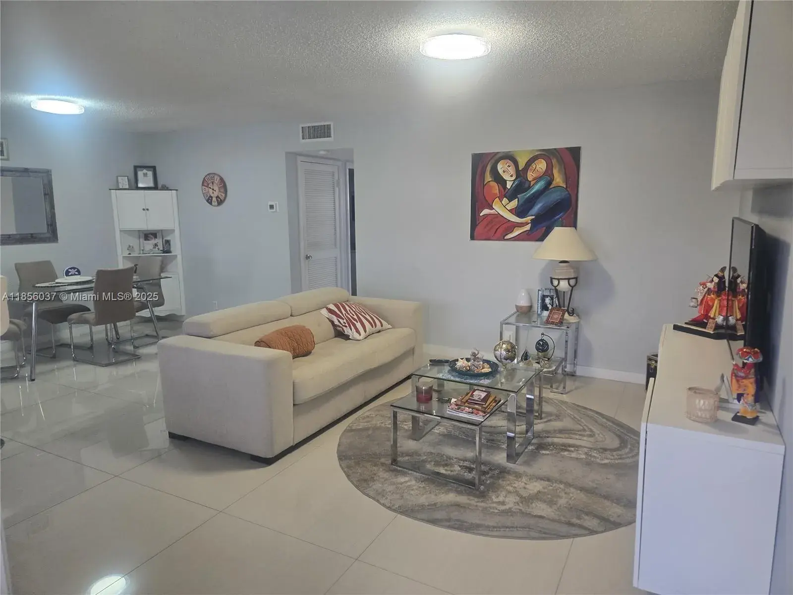 2 bedroom 2 bath Residential for sale at 5300 Washington St # U403, Hollywood FL 33021