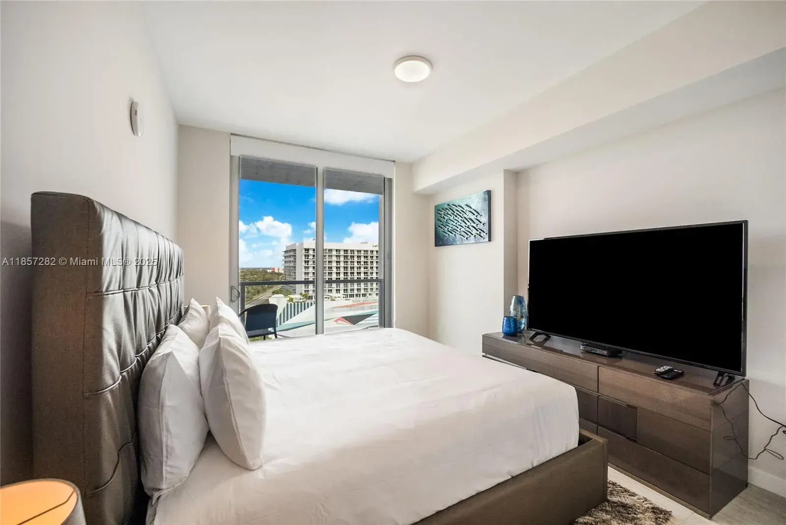 3900 Biscayne Blvd # 1009, Miami FL 33137