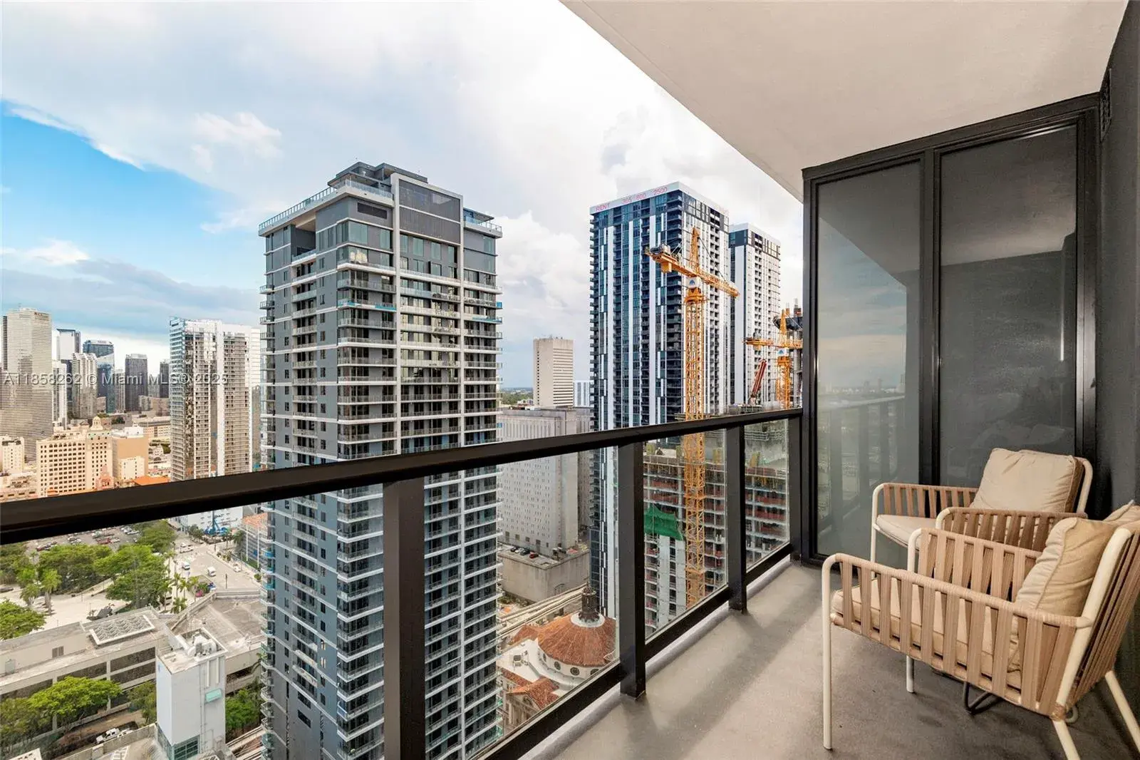 159 NE 6th St # 2512, Miami FL 33132