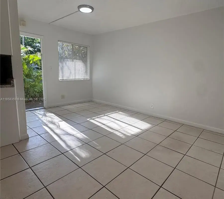 2331 Adams St # 7, Hollywood FL 33020