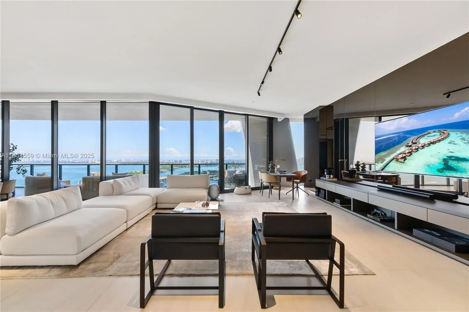 4 bedroom 5 bath Residential for sale at 1000 Biscayne Blvd # 3502, Miami FL 33132