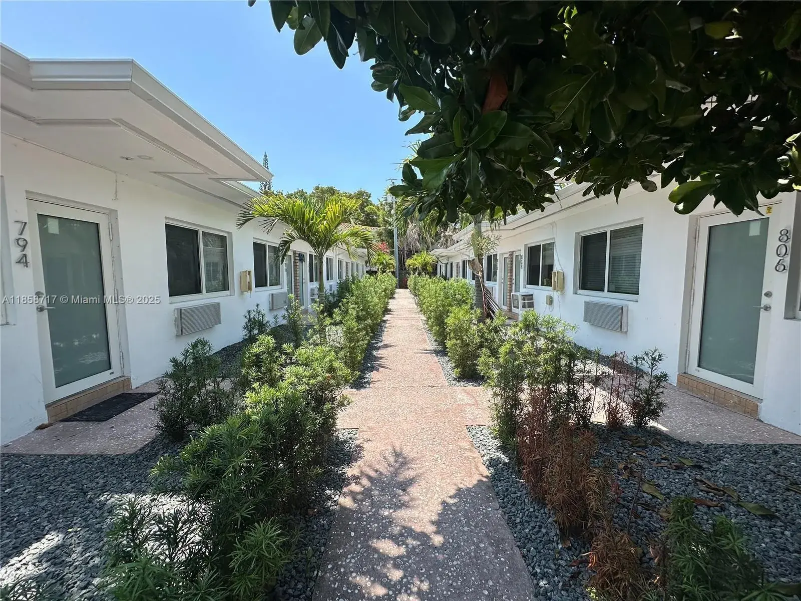 800 85th St, Miami Beach FL 33141