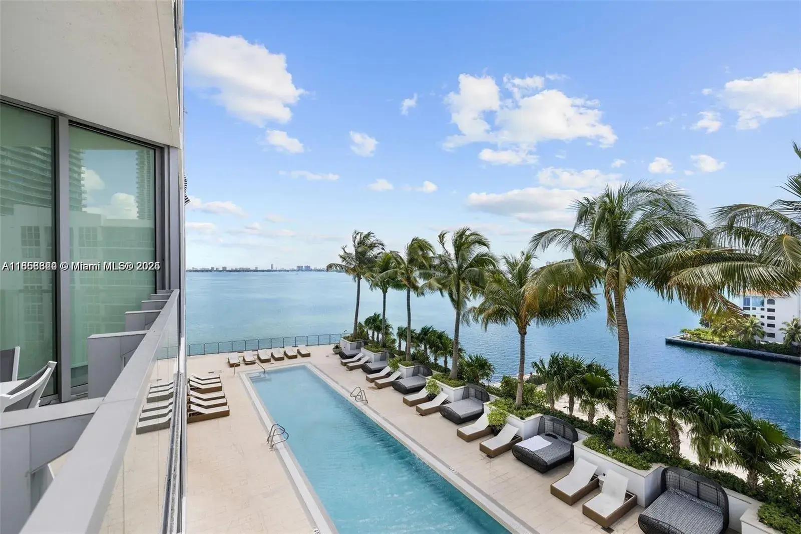 1 bedroom 2 bath Residential for sale at 2900 NE 7th Ave # 809, Miami FL 33137